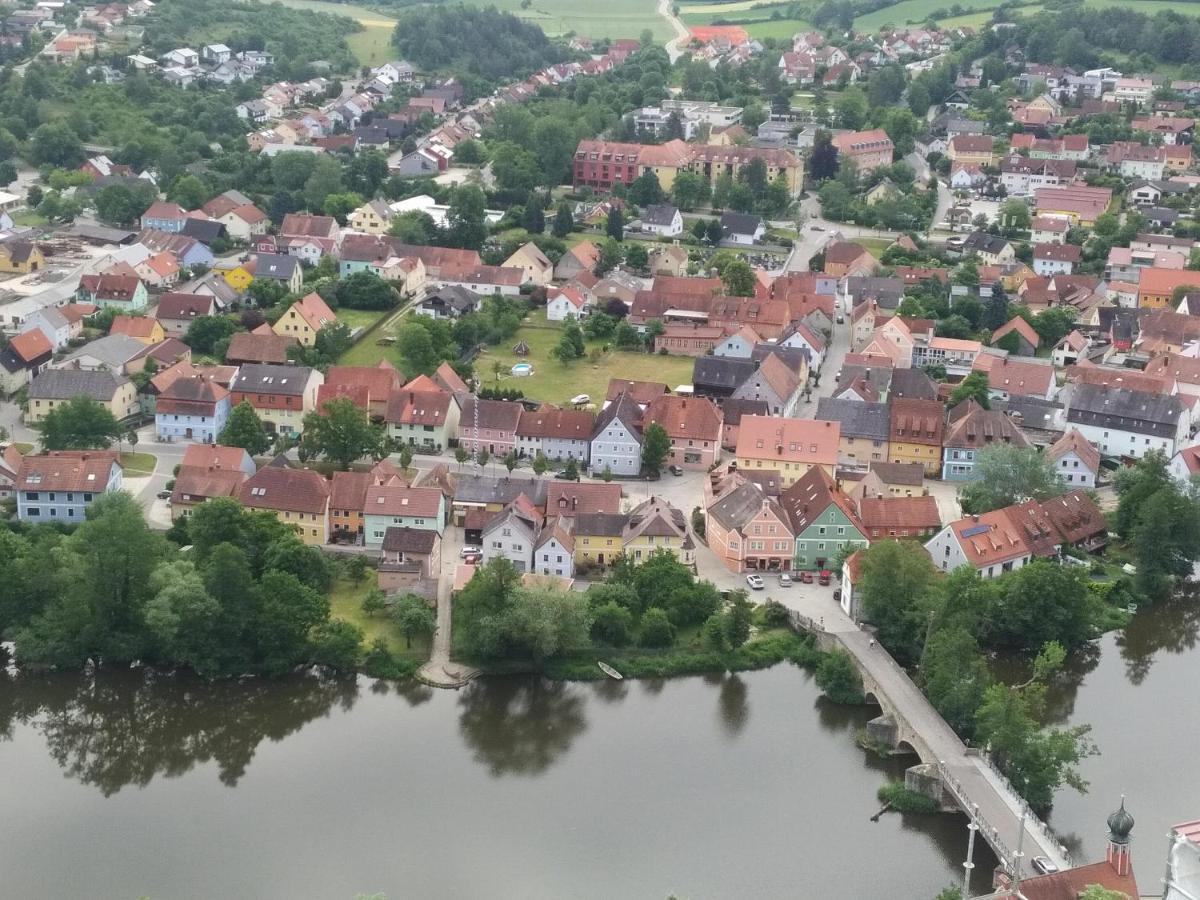 Ferienwohnung Kallmuenz_Luftschloss ภายนอก รูปภาพ